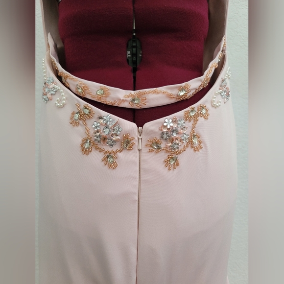 Light pink/blush formal beaded dress, needs work - Picture 5 of 11